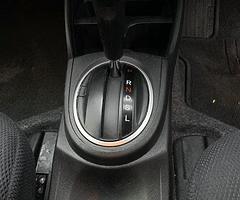 Honda Fit - Image 3/9
