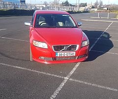 2008 VOLVO S40 R-DESIGN 2LITRE DIESEL 52k km manual NCTD GARAGE GUARENTEE&WARRENTY - Image 4/10