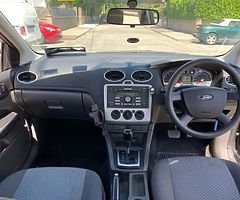 2006 Ford Focus Automatic 1.6L - Image 4/8