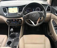 162 Hyundai Tucson 1.7 Diesel Executive - Image 8/10