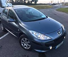 Peugeot 307 Nct 10/20 Tax 02/20 1.4 petrol manual 118000 kilometres 2 keys sunroof high spec - Image 7/7