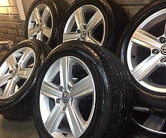 2SETS OF VW ALLOYS 