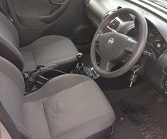 1 litre Opel corsa - Image 7/10