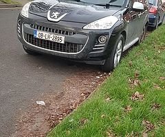 Peugeot 4007