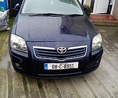 Toyota Avensis 1.6 petrol