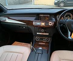 Mercedes CLS - Image 4/10