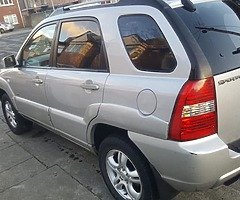 Kia Sportage 2005 manual transmission nctd 04/20 2.0 diesel low mileage 160k - Image 5/6