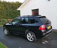 Porsche cayenne s - Image 9/10