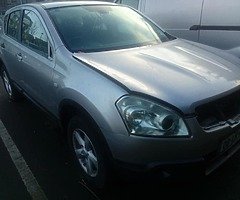 Nissan Qashqai 1.5 dCi breaking only - Image 1/2