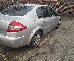 Renault megane(2007) 1.4L petrol fresh nct 12/20, tax 03/20 - Image 8/10