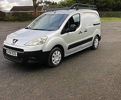 2009 Partner 1.6Hdi Psv Sept 3 Seater Take Small PX - Image 4/10