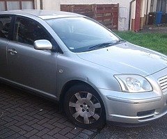 Toyota avensis 05 1.6 petrol