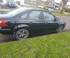 Ford focus 1.6 petrol 5dr salon 06