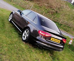 Audi A4 s-line 2012 facelift model