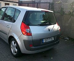 09 Renault scenic low mileage