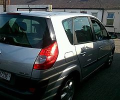 09 Renault scenic low mileage