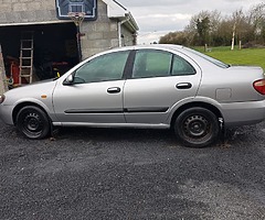 Nissan Almera