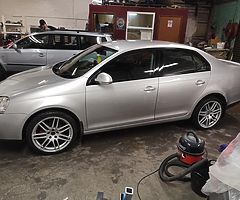 Volkswagen jetta 1.9 TDI - Image 5/8