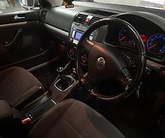 Volkswagen jetta 1.9 TDI - Image 6/8