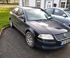 VW Passat TDI red I - Image 6/6