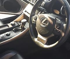 Lexus is300h - Image 4/8