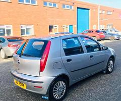 2005 Fiat Punto 1.2 petrol - Full 12 months MOT and Low Miles