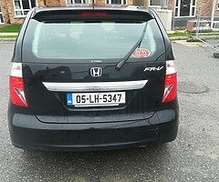 Honda FR-V