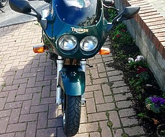 1993 Triumph trident sprint 900