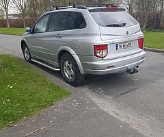 4x4 ssangyong kyron jeep