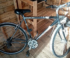 Hybrid bike - Image 3/4