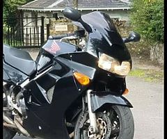 Honda vfr 800 1998