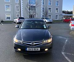 Honda Accord automatic - Image 6/10