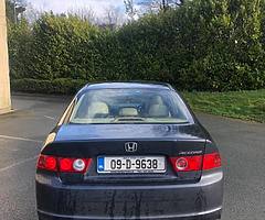 Honda Accord automatic - Image 10/10