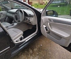 Mercedes C220 - Image 6/10