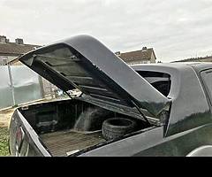 Mitsubishi l200 canopy