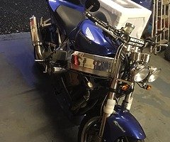 Honda fireblade streetfighter with and R1 tail