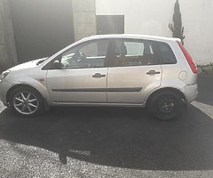 Ford fiesta 07 159 thousand miles - Image 2/5