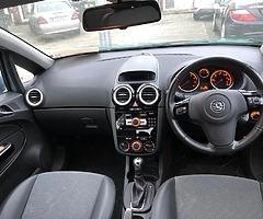 2009 automatic Opel Corsa - Image 4/6