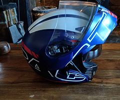 Agv flip front helmet