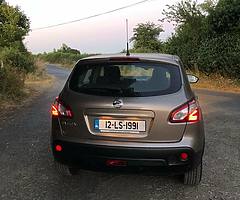 12 Nissan Qashqai Jeep - Image 4/10