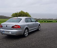 2010 SKODA SUPER B NCT & TAX - Image 6/9