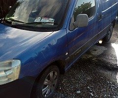 2005 peugeot partner van 1.9 New test to Mid April 2020