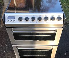 60cm Zanussi electric cooker