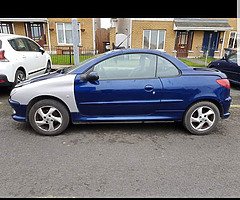 Peugeot 206cc convertible. - Image 4/10