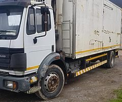 95 Mercedes 1820 for export