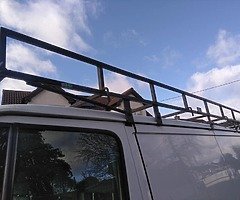 Roof rack with roller... - Image 4/10