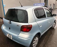 04 Toyota Yaris - Image 6/7