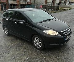 Honda FR-V - Image 10/10