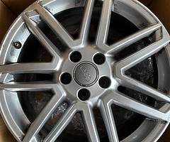 Original Audi RS4 18’’ Alloys - Image 4/4