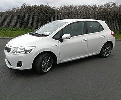 Toyota Auris Hybrid/Self Charging/Low miles/FSH